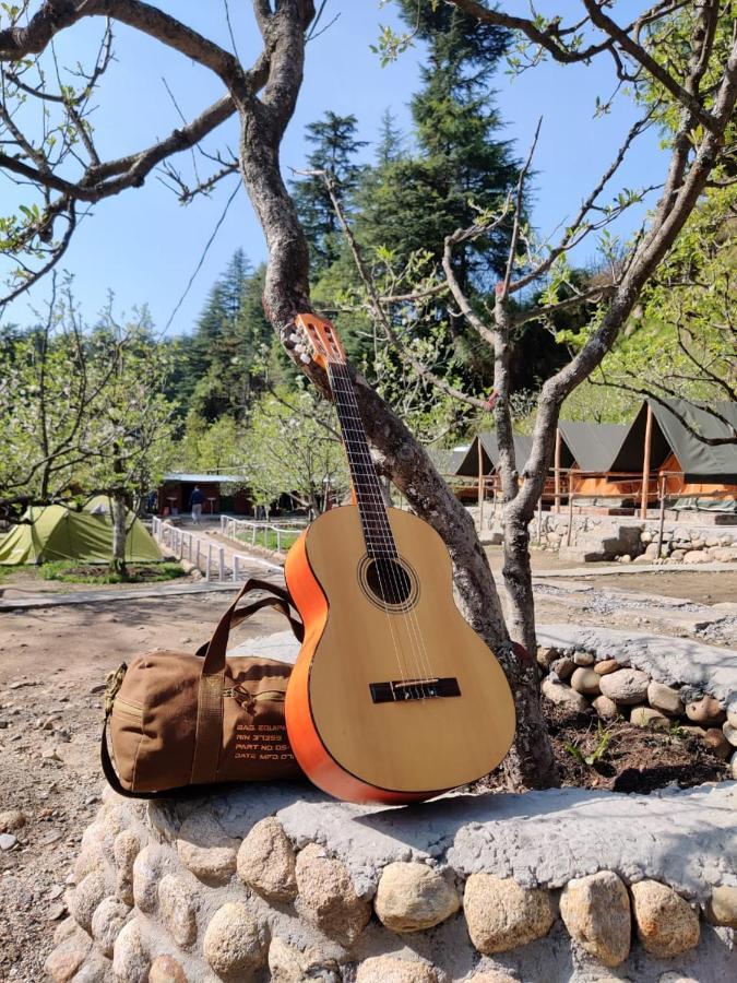 Himtrek Riverside Camps & Hostel Manali Exteriör bild
