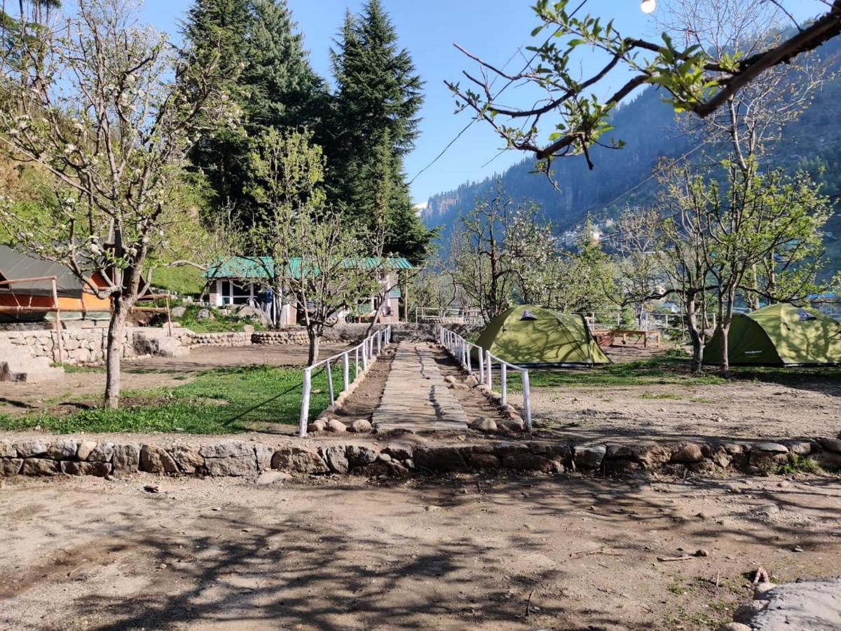 Himtrek Riverside Camps & Hostel Manali Exteriör bild