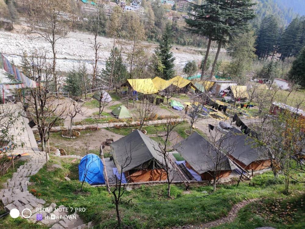 Himtrek Riverside Camps & Hostel Manali Exteriör bild