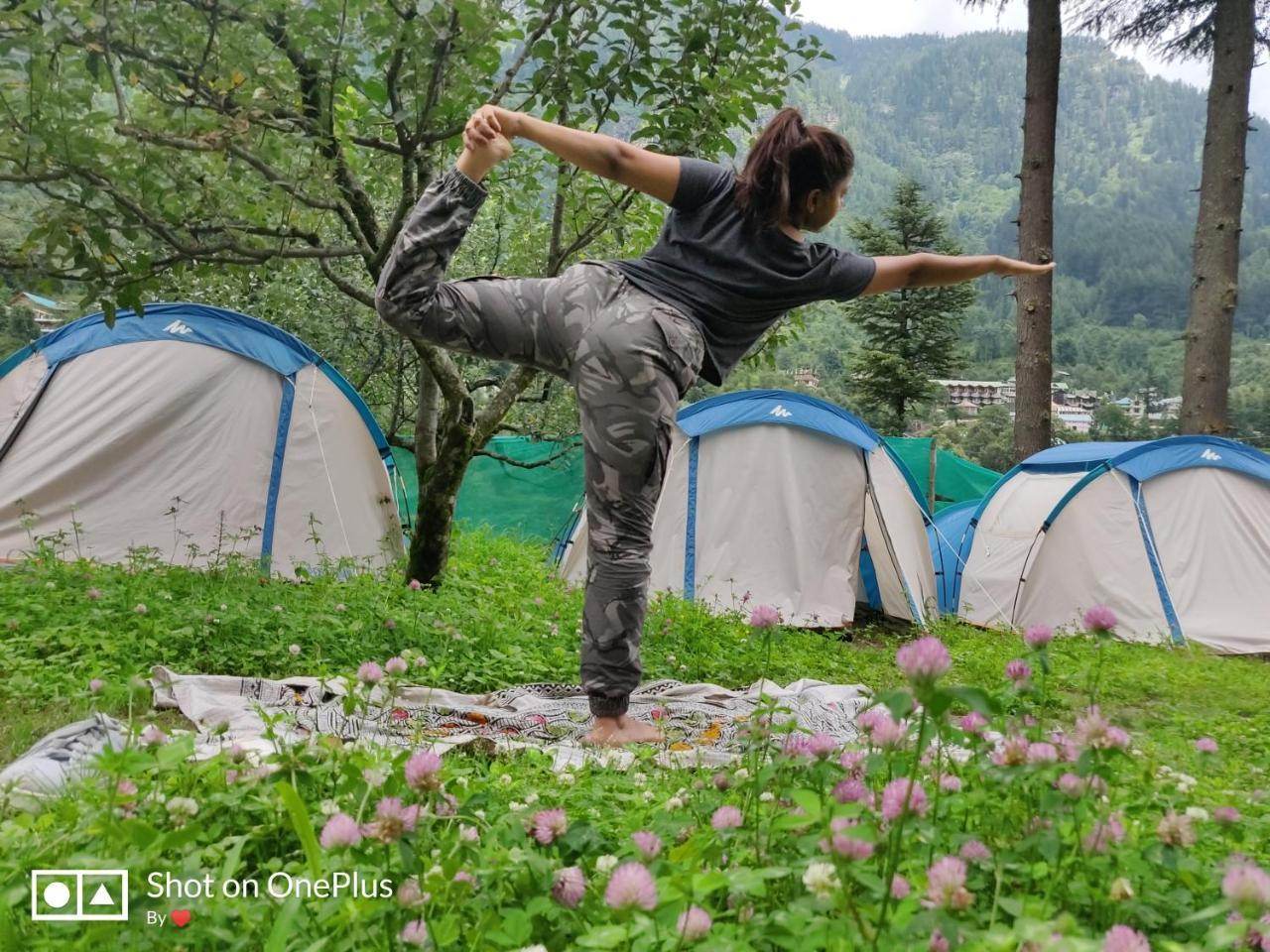 Himtrek Riverside Camps & Hostel Manali Exteriör bild